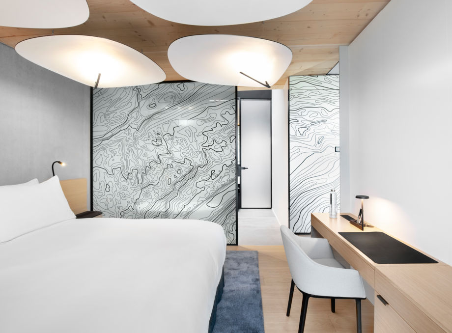 Signature Suite
