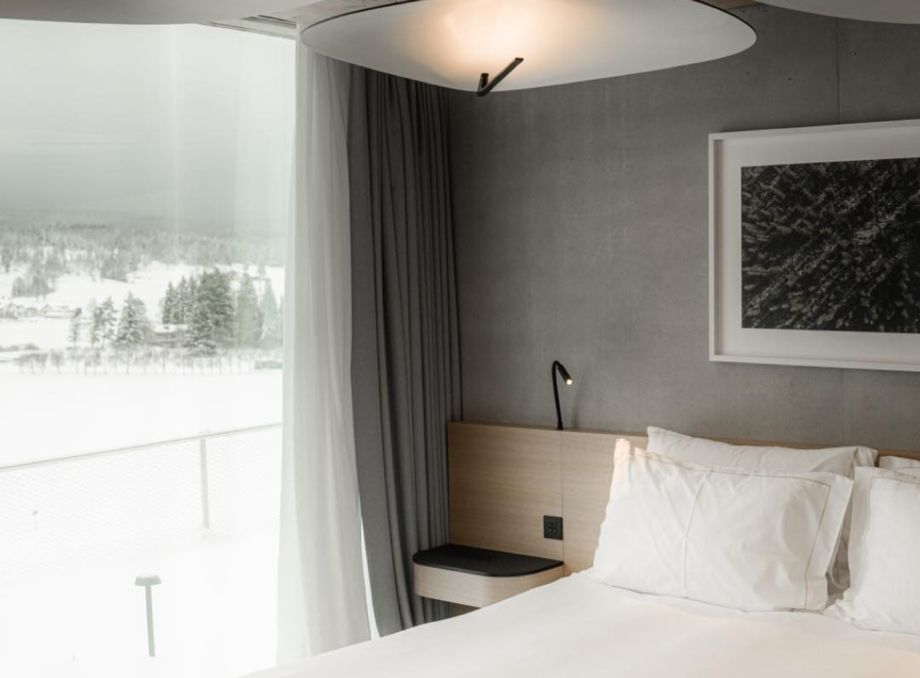 Cherish moments together in an unique atmosphere